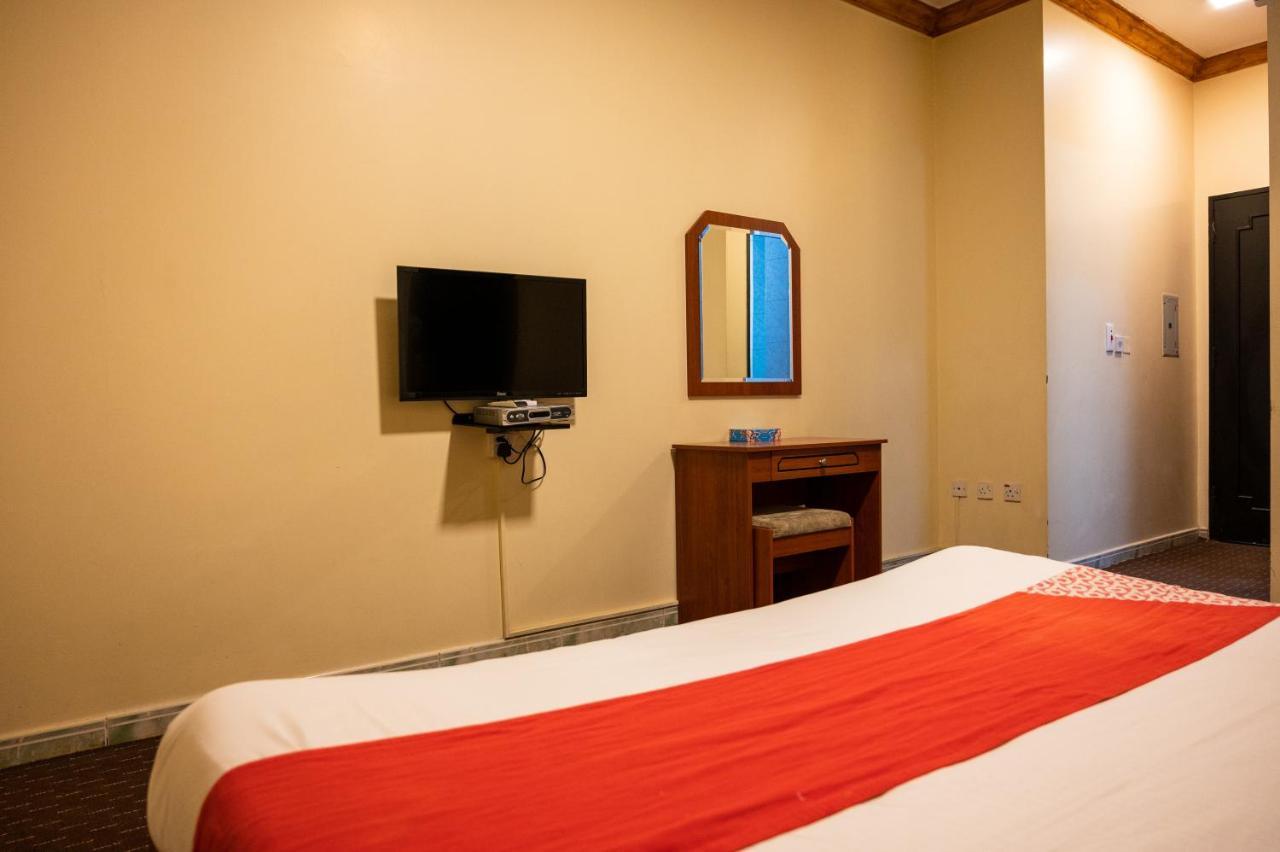 Al Hamra Palace Residential Apartment
